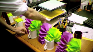 280,951 Post-its Create Spectacular Army of Slinkies